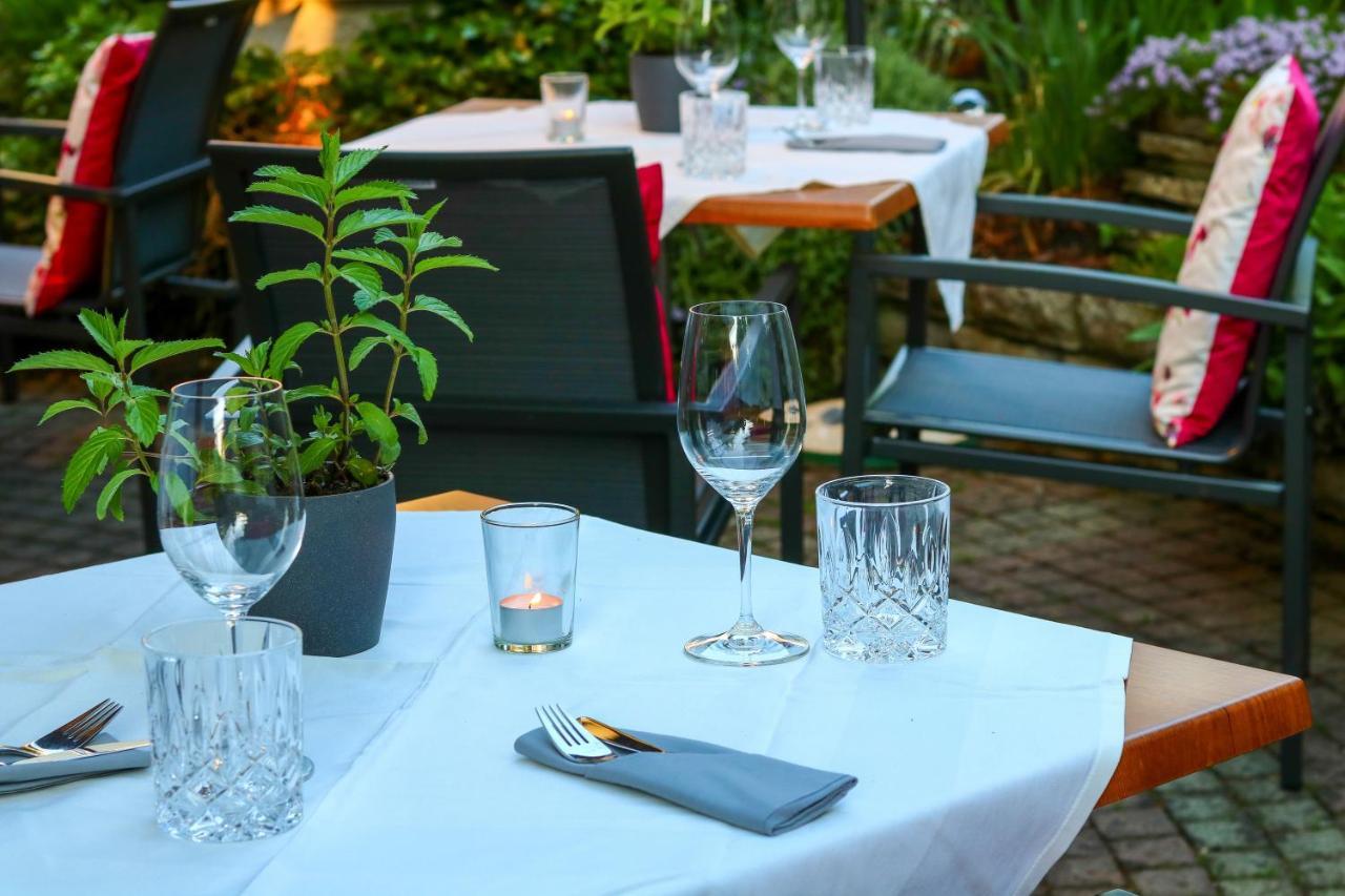 Kia Ora Hotel Restaurant 바그라인 외부 사진