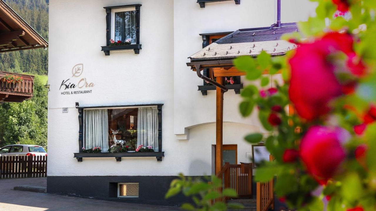 Kia Ora Hotel Restaurant 바그라인 외부 사진
